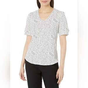 Adrianna Papell Black and White spotted top